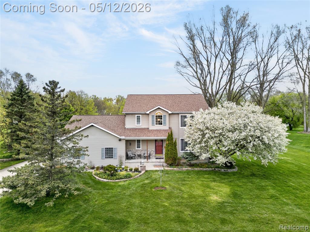2440 Bull Run, Oxford, MI 48371 — front exterior