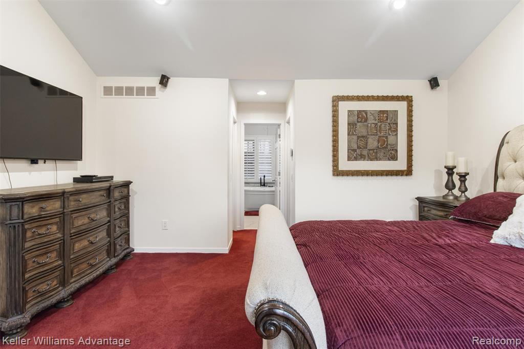 4656 Stoneview, West Bloomfield, MI — Photo 41