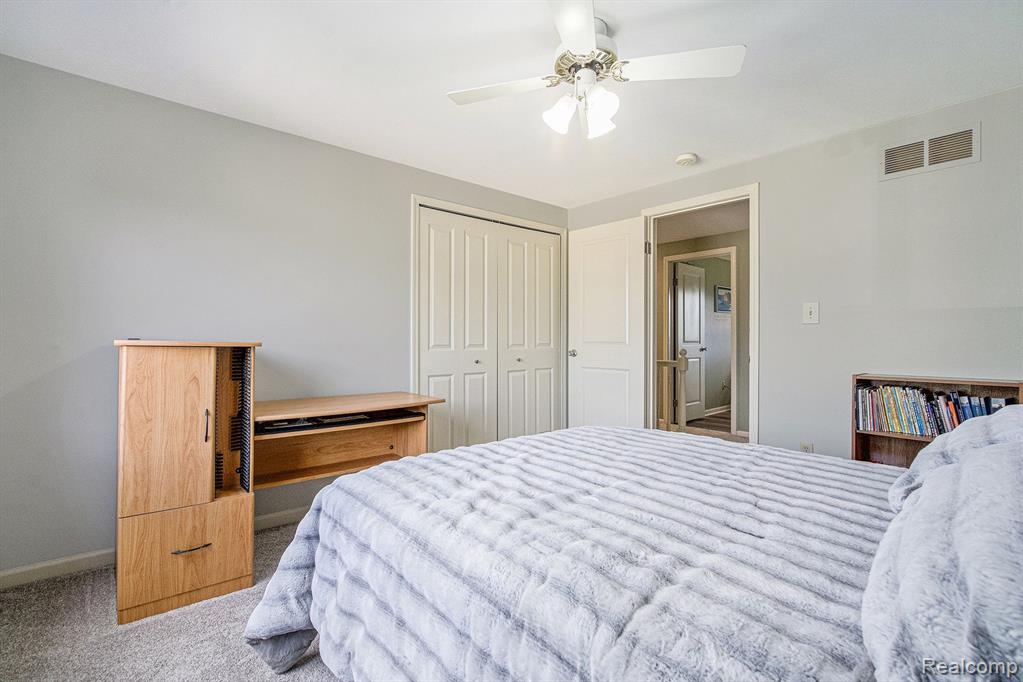 16155 WINCHESTER Drive, Northville, MI 48168 — Photo 31