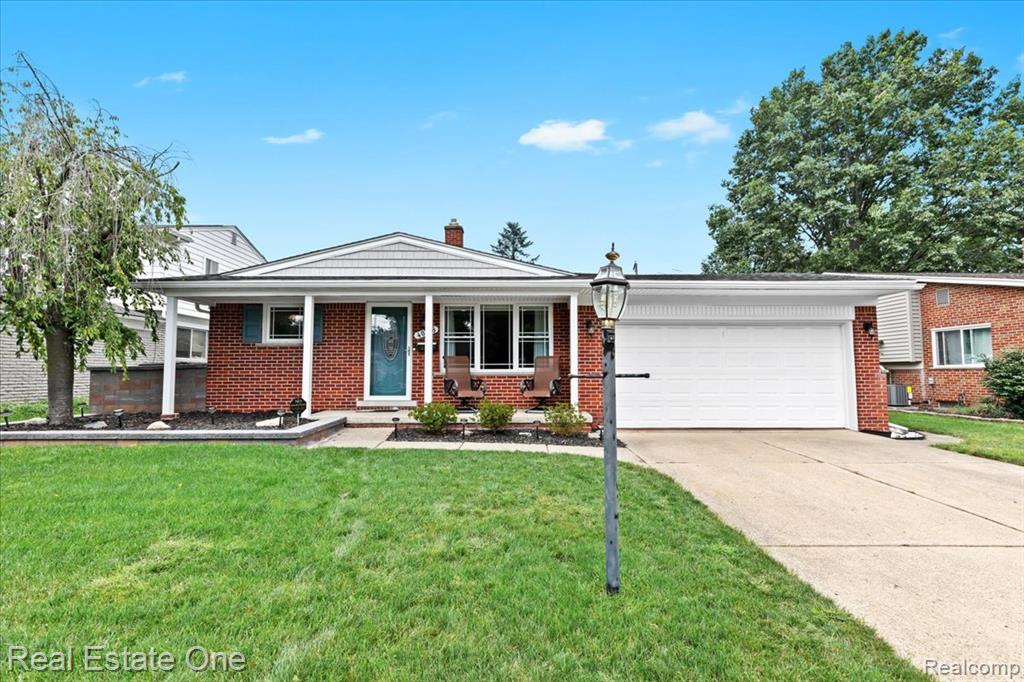 40718 Ivywood Lane, Plymouth, MI 48170 — Photo 2