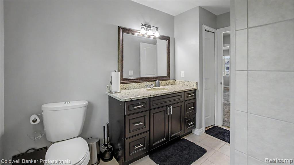 22262 Brywood Court, Clinton Twp, MI 48036 — Photo 35