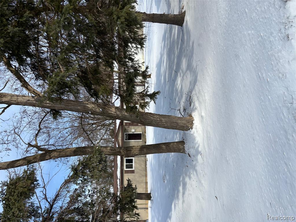 4225 Baldwin Road, Metamora, MI 48455 — Photo 2