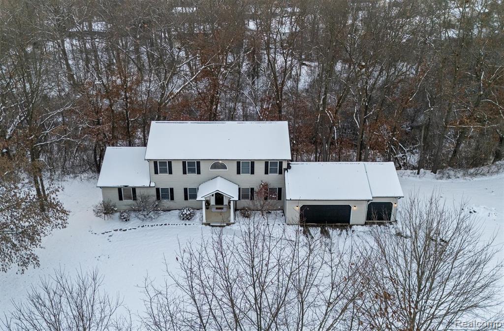 8301 Hyne Road, Brighton, MI 48114 — Photo 65
