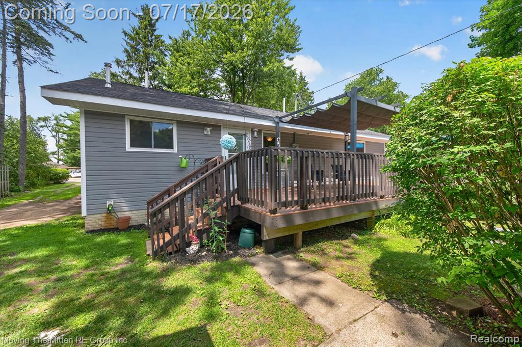 744 S Park Street, Highland, MI 48356 — Photo 32