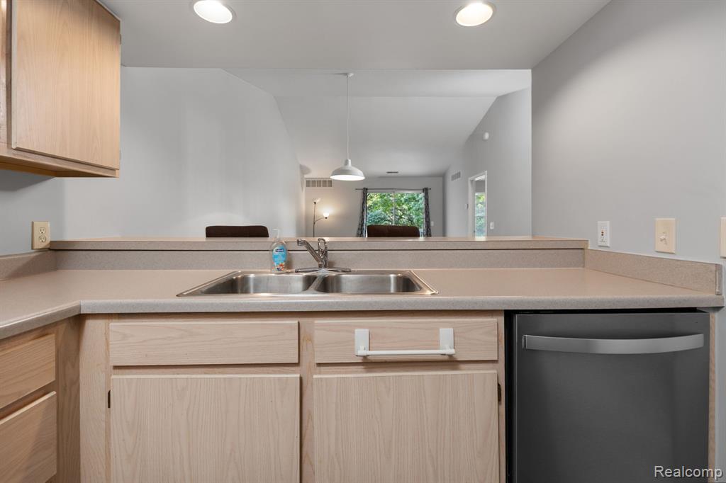 1005 E Duncan Street, 2D, Manchester, MI 48158 — Photo 7