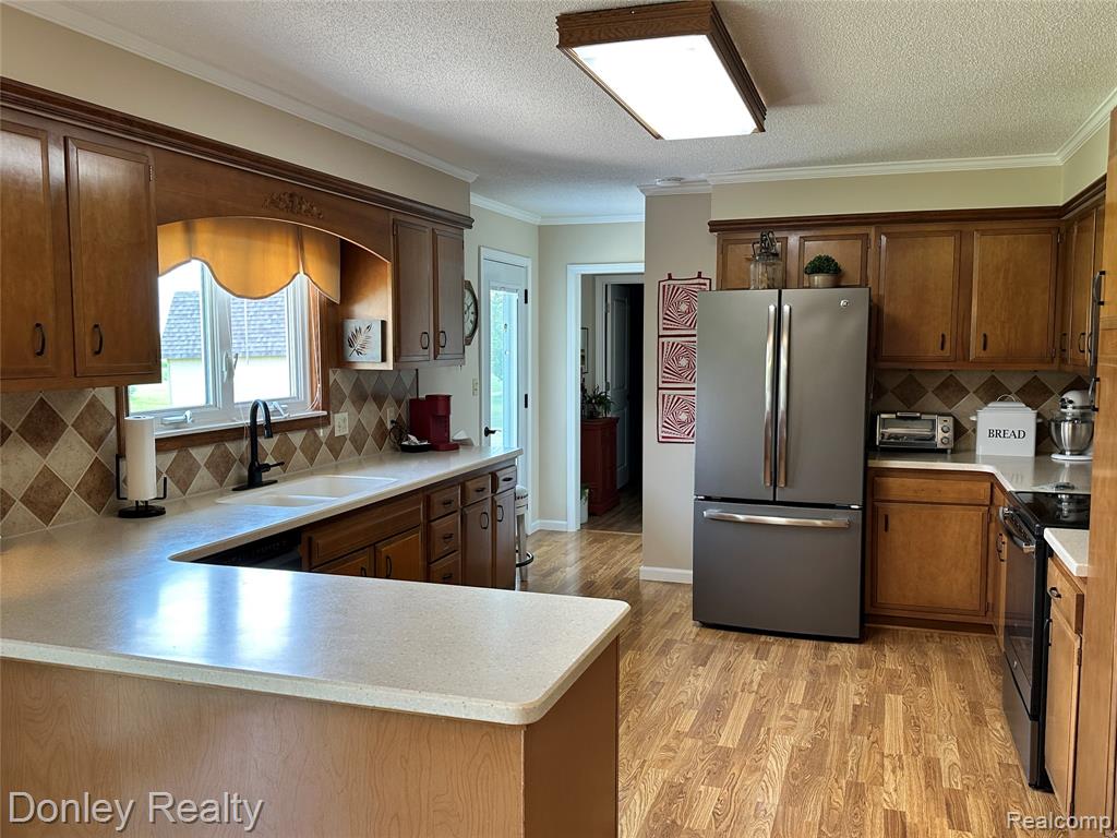 250 N Decker Road, Clifford, MI 48727 — Photo 10