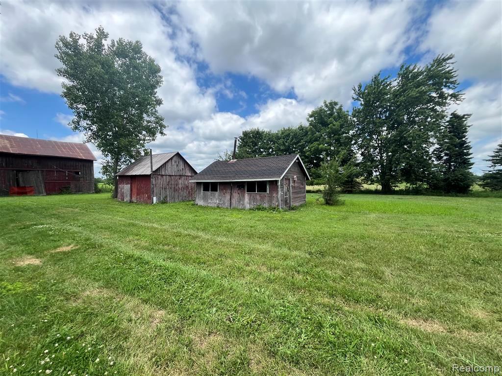 8458 Melvin Road, Melvin, MI 48454 — Photo 4