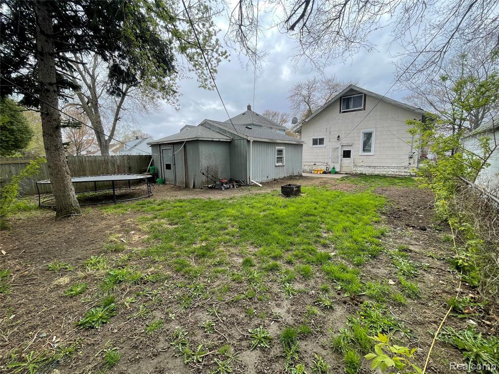 218 16th Street, Port Huron, MI 48060 — Photo 30