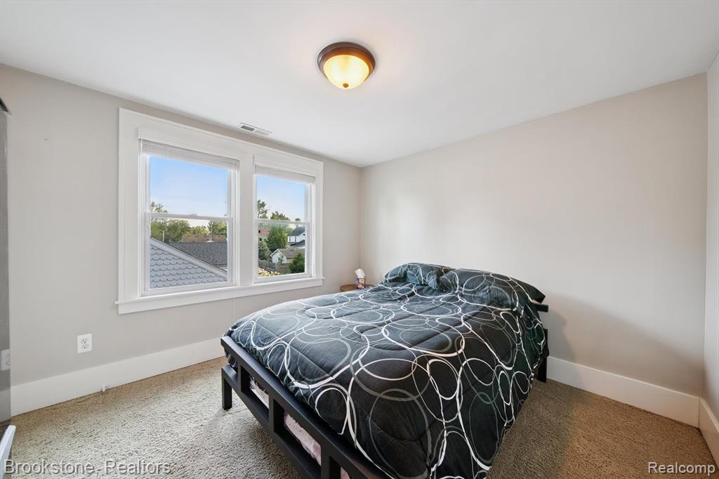 718 Irving Avenue, Royal Oak, MI 48067 — Photo 30
