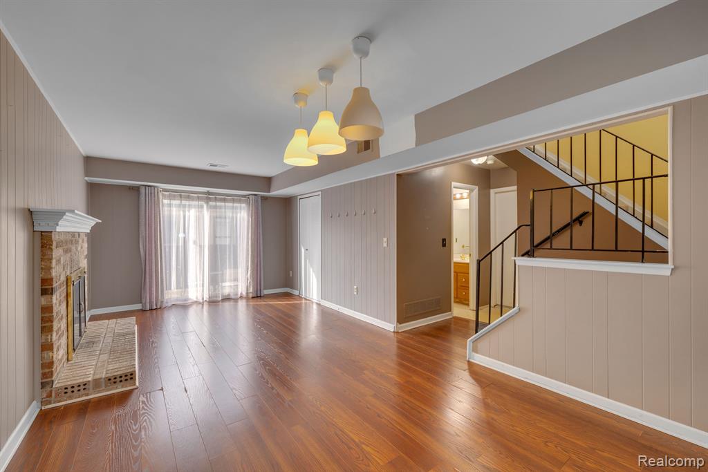 2952 ROUNDTREE Drive, Troy, MI 48083 — Photo 4