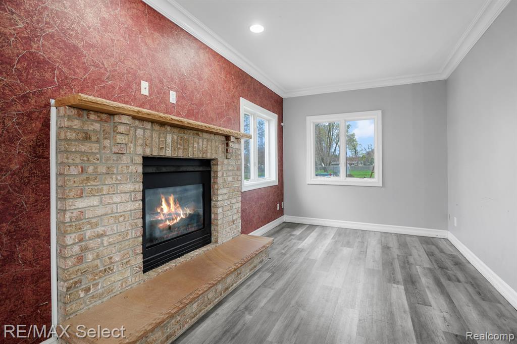 4196 LARK Lane, Flint, MI 48506 — Photo 12