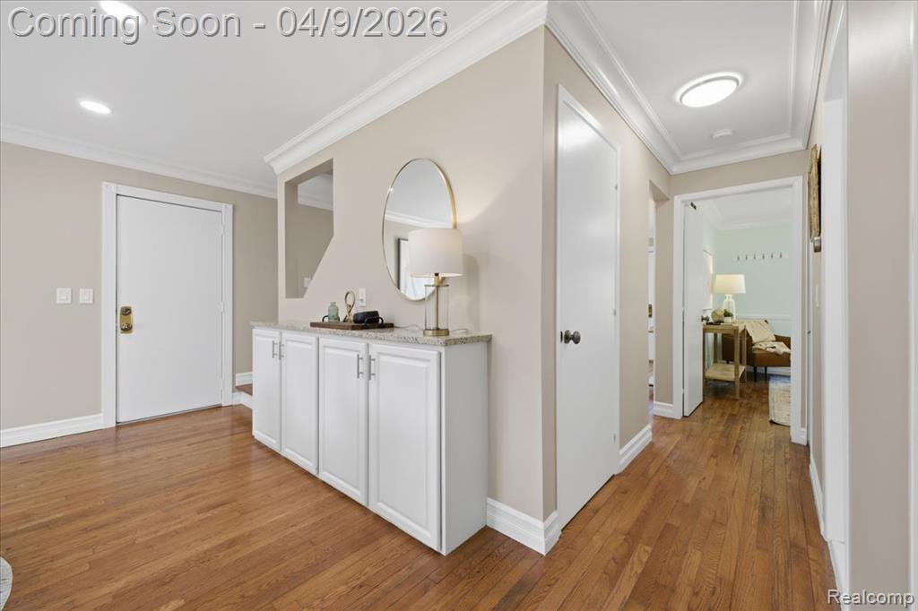 889 Hadley Road, Rochester Hills, MI 48333 — Photo 13