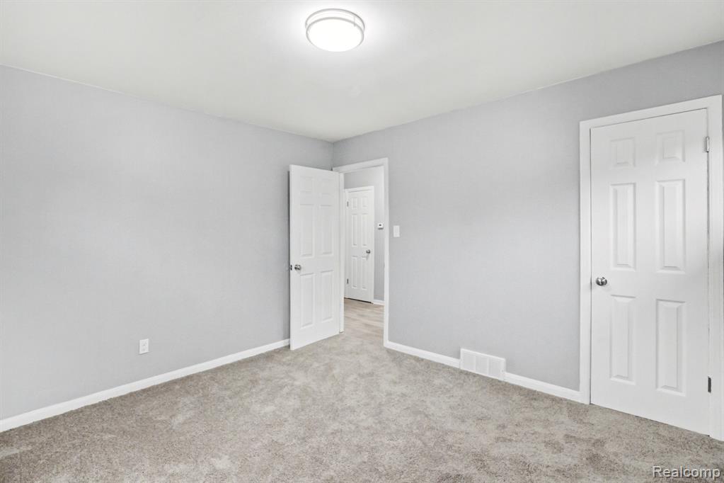 20260 Patton Street, Detroit, MI 48219 — Photo 11