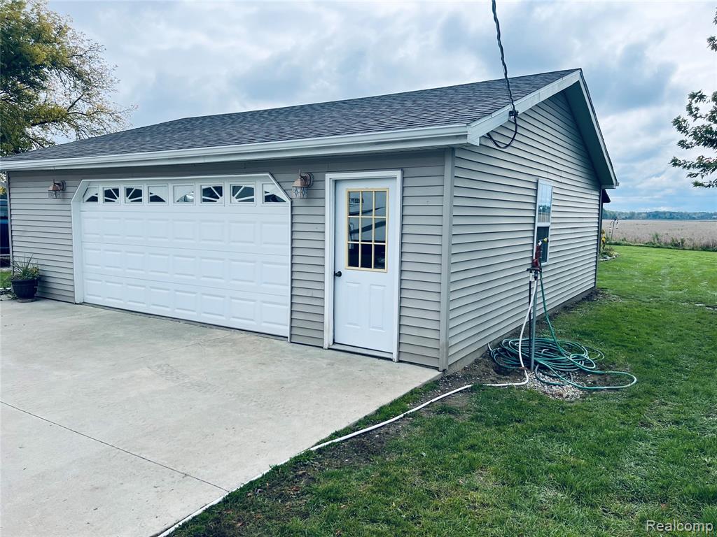 1800 PECK Road, Croswell, MI 48422 — Photo 12