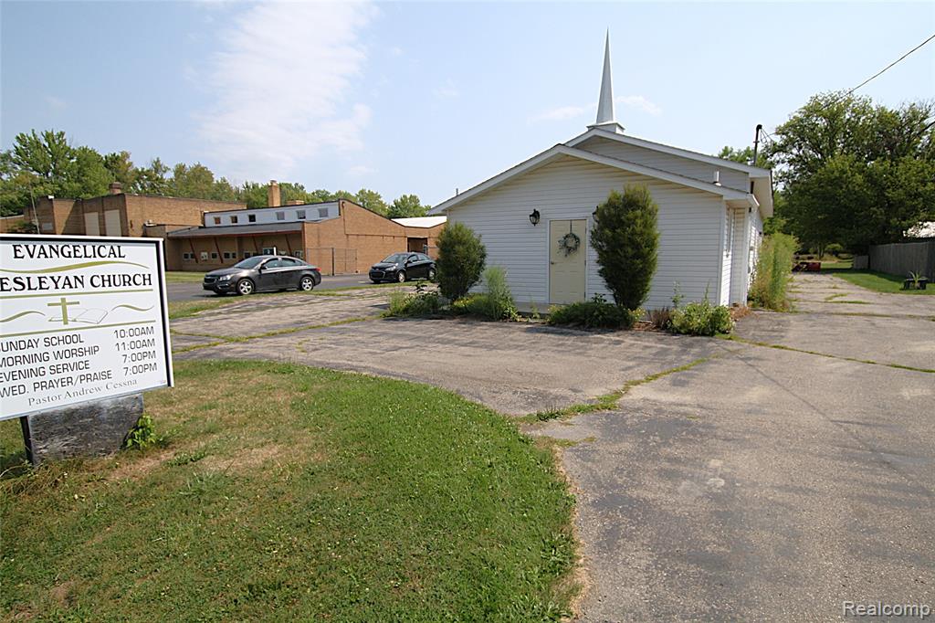 3141 S Vassar Road, Davison, MI 48423