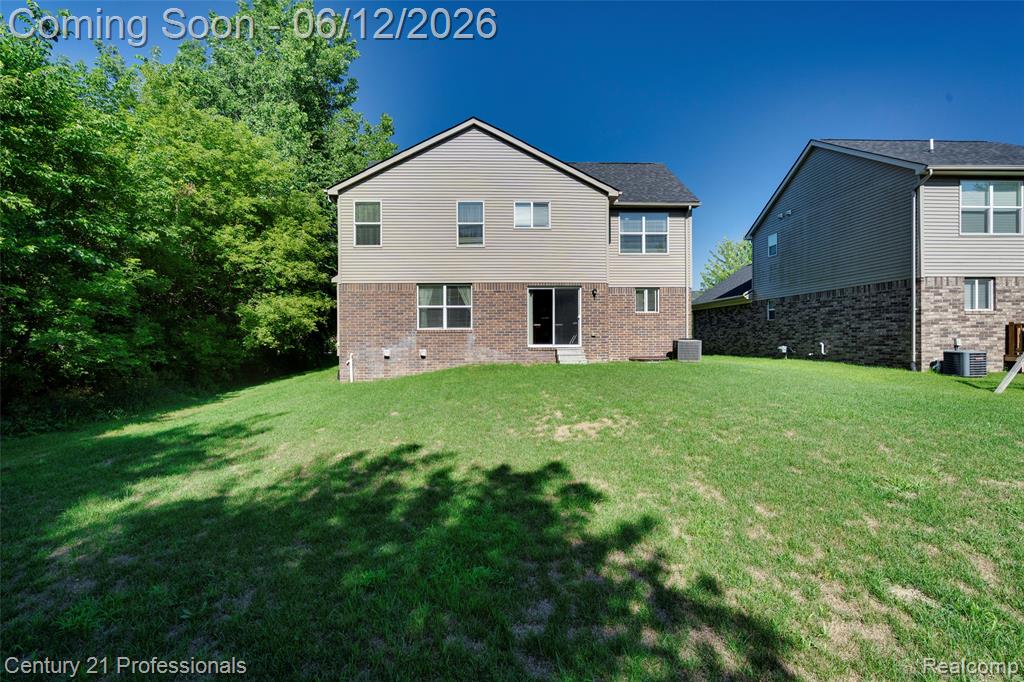 28323 Oakmonte Circle, New Hudson, MI 48165 — Photo 5