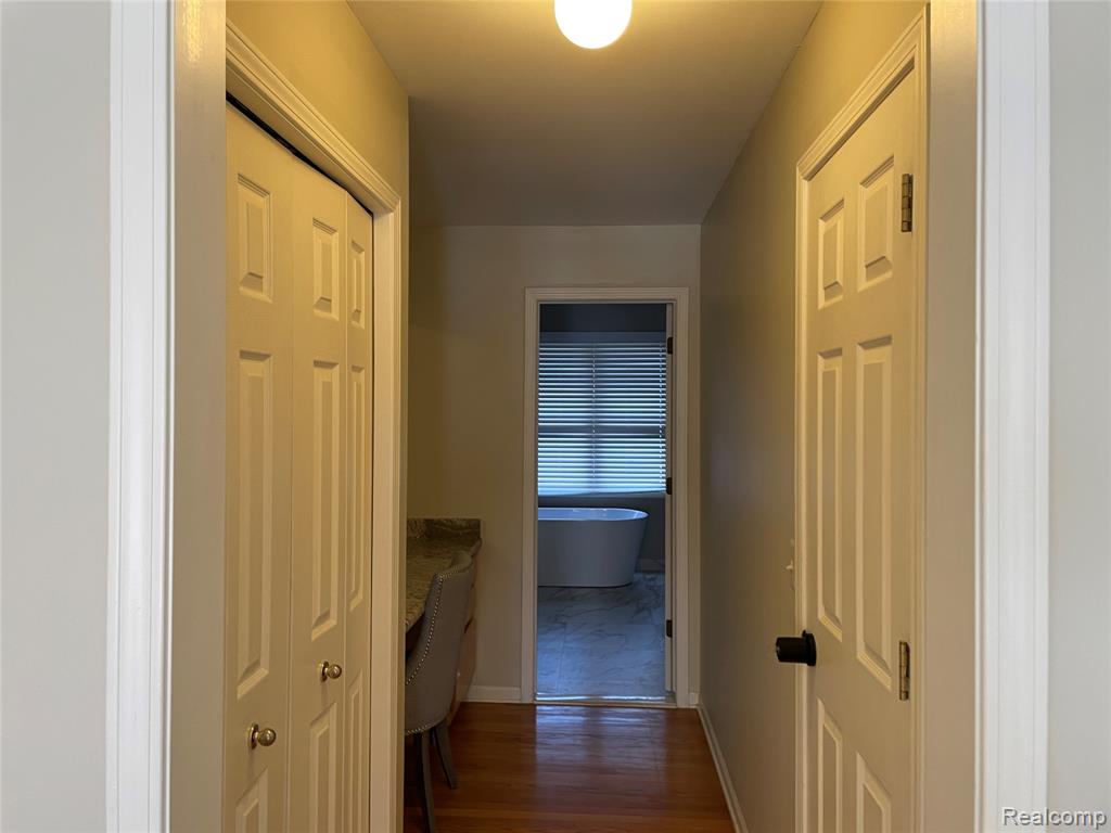 4765 Woodbine Circle S, West Bloomfield, MI 48323 — Photo 18