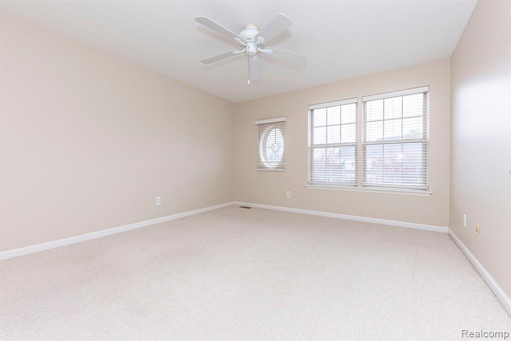 7246 Gateway Drive, West Bloomfield, MI — Photo 50