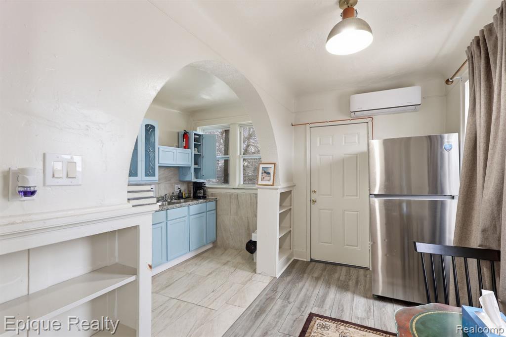 585 Southfield Road, Lincoln Park, MI 48146 — Photo 6