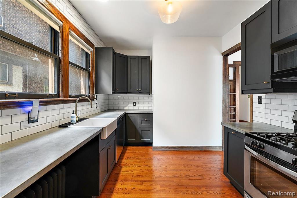 7433 Poe Street, Detroit, MI 48206 — Photo 20