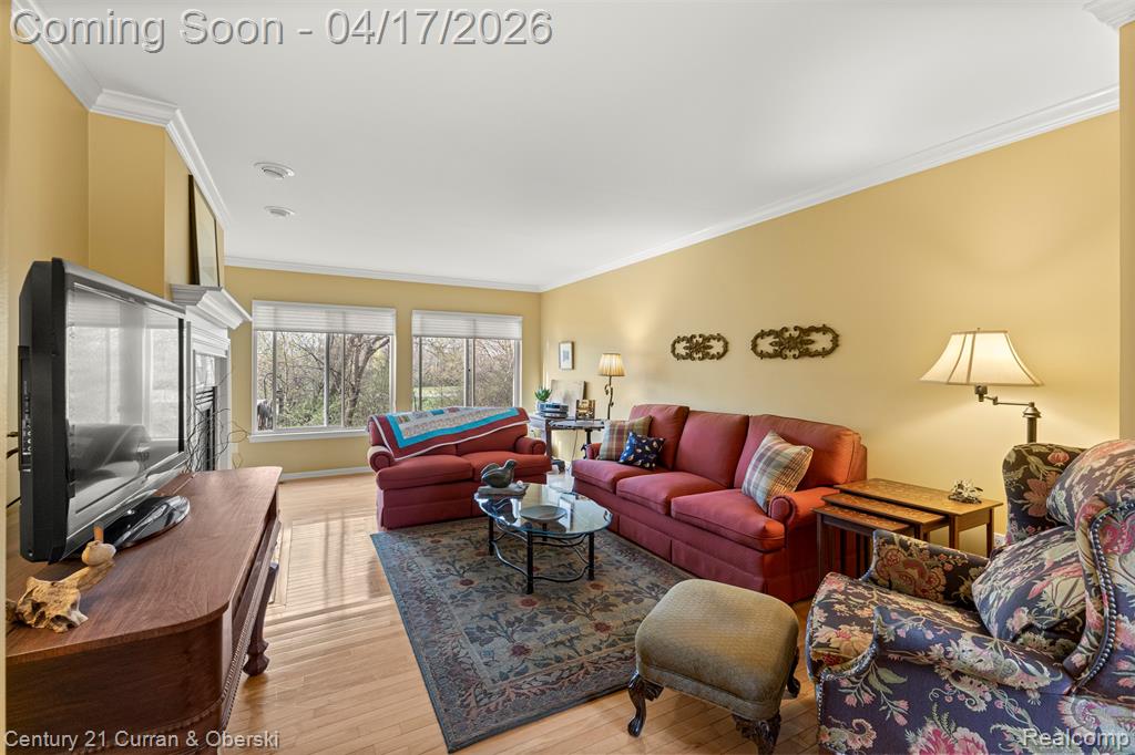 134 Legacy Park Circle, Dearborn Heights, MI 48127 — Photo 4