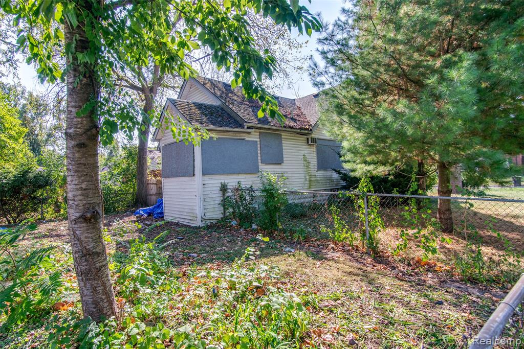 326 Eastlawn Street, Detroit, MI 48215 — Photo 49