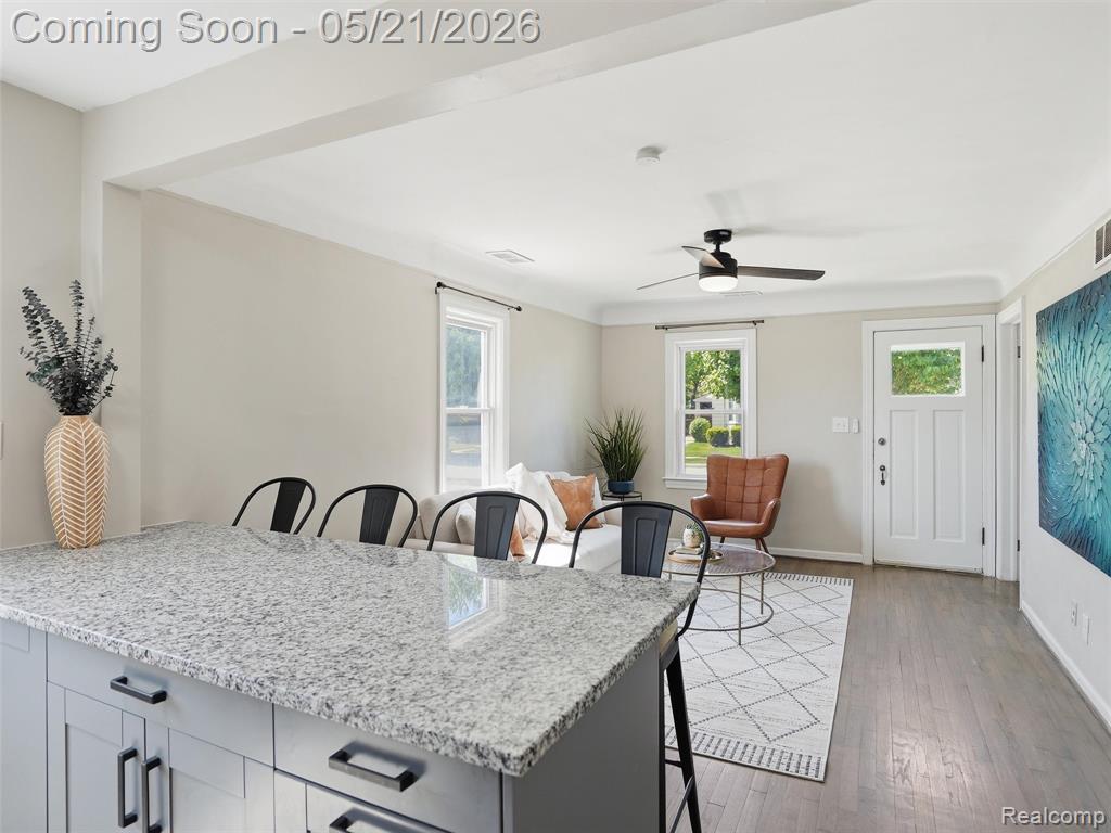 22329 Maxine Street, Saint Clair Shores, MI 48080 — Photo 6