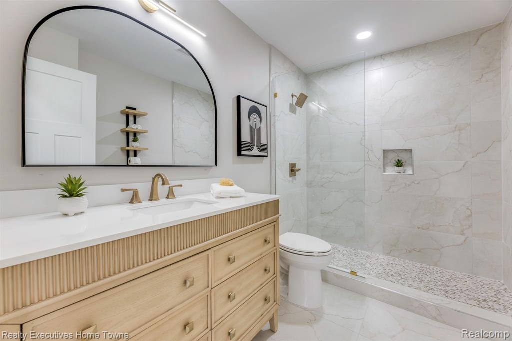 18910 Devonshire Street, Beverly Hills, MI 48025 — Photo 22