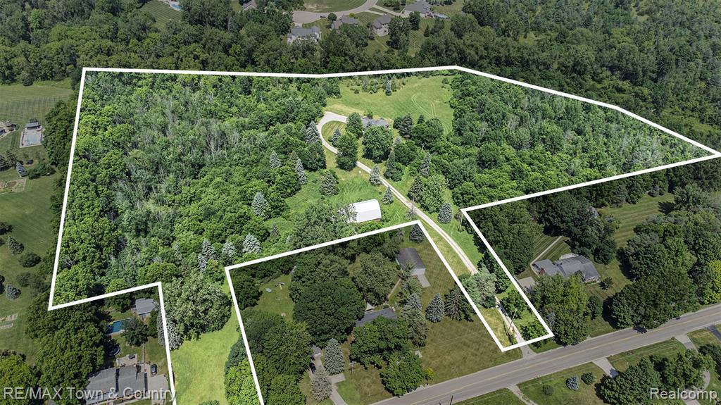 7346 Potter Road, Flushing, MI 48433 — Photo 2