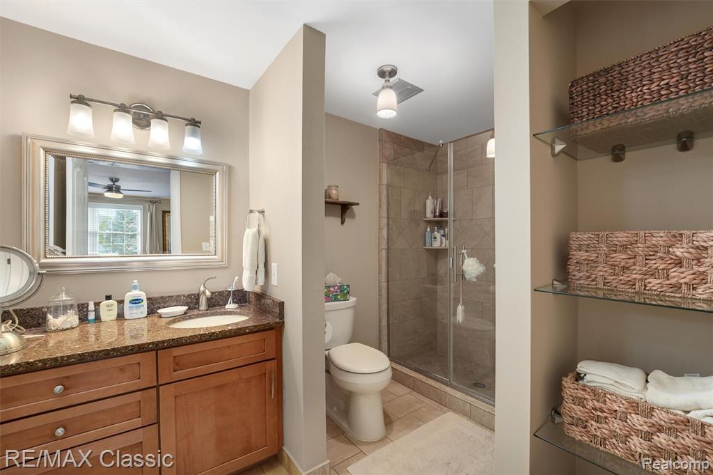 20903 W Glen Haven Circle, Novi, MI 48167 — Photo 21