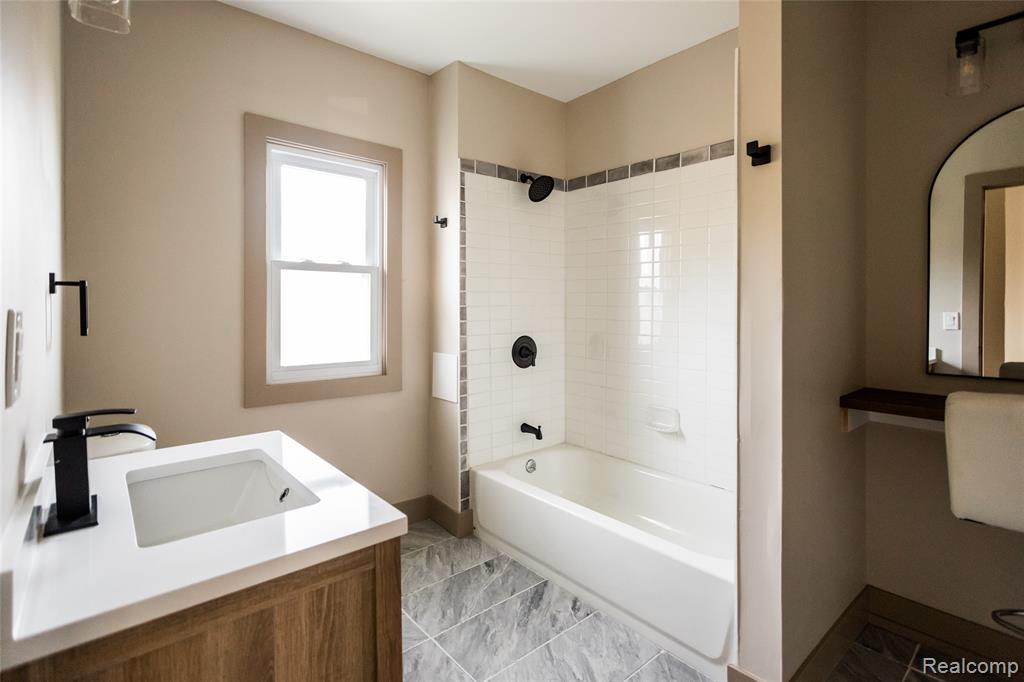 2630 Harding Street, Detroit, MI 48214 — Photo 28