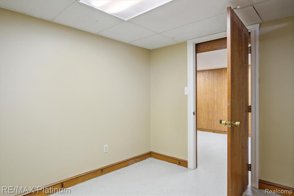 2123 Winewood Avenue, Ann Arbor, MI 48103 — Photo 39