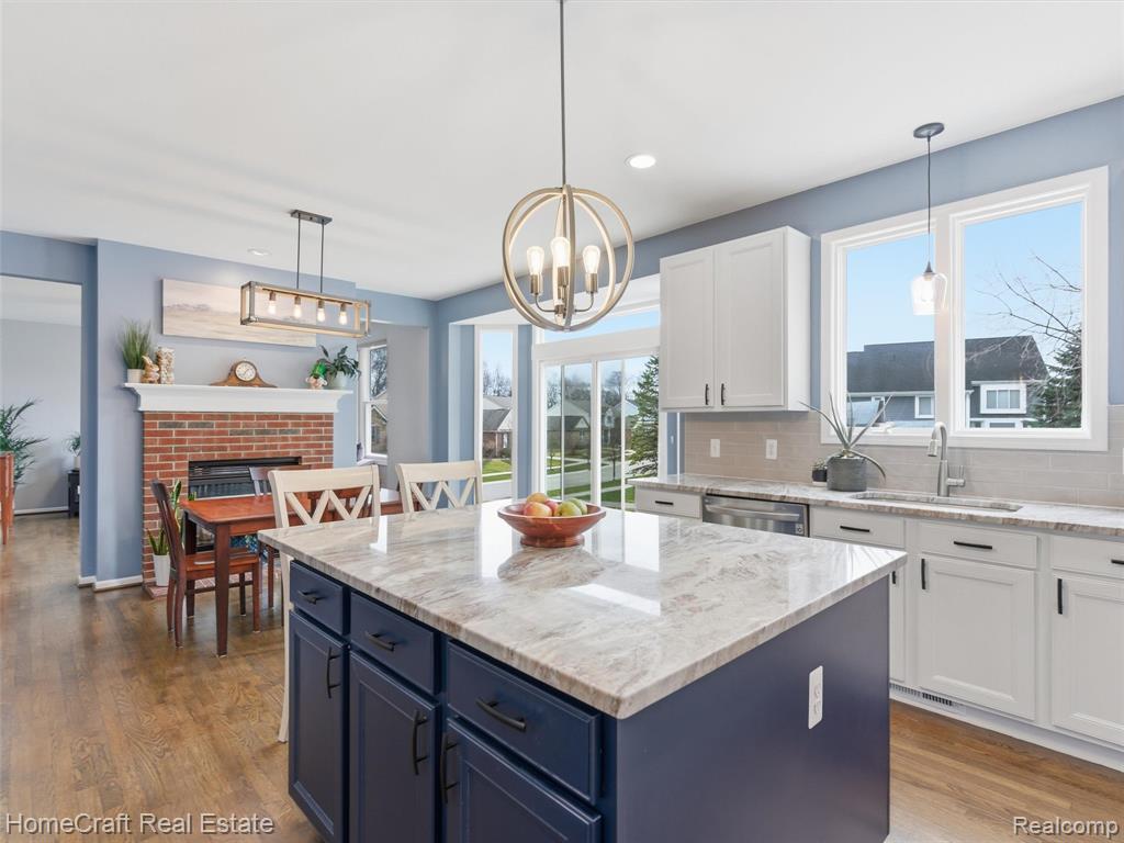 6031 BALMORAL Way, Commerce Twp, MI 48382 — Photo 15