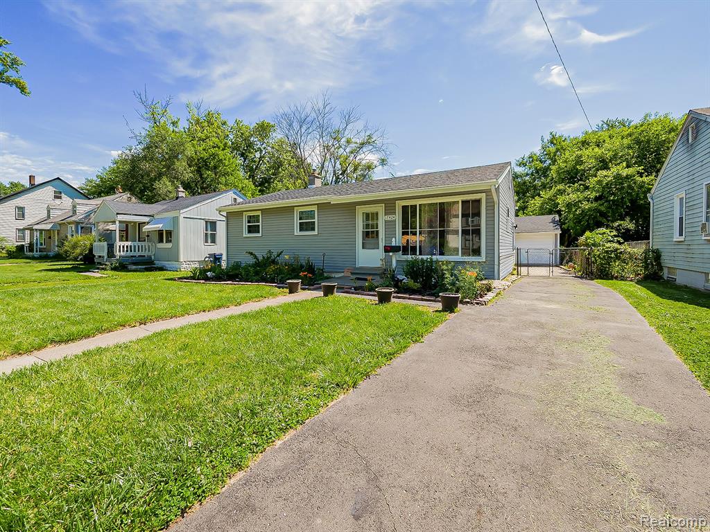 17424 Salem Street, Detroit, MI 48219 — Photo 19