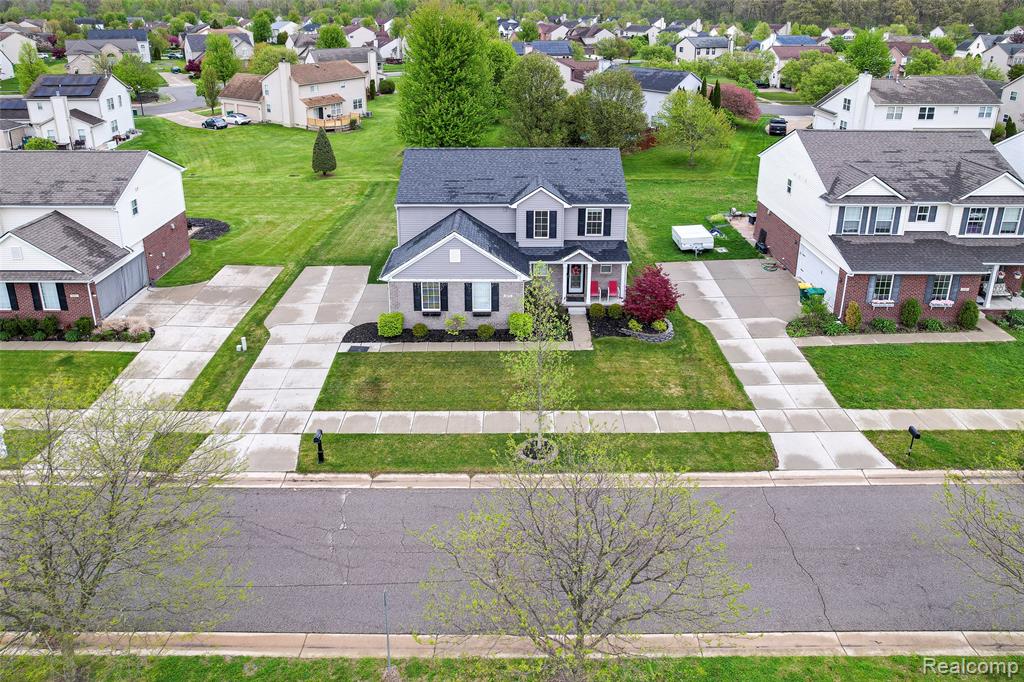 6871 Chandler Drive, Belleville, MI 48111 — Photo 48