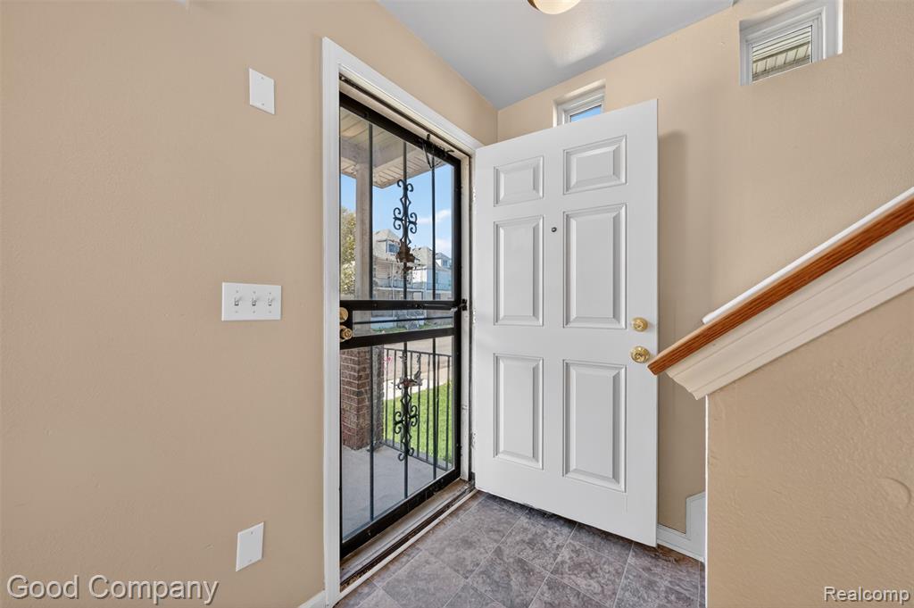 2320 Andrus Street, Hamtramck, MI 48212 — Photo 3