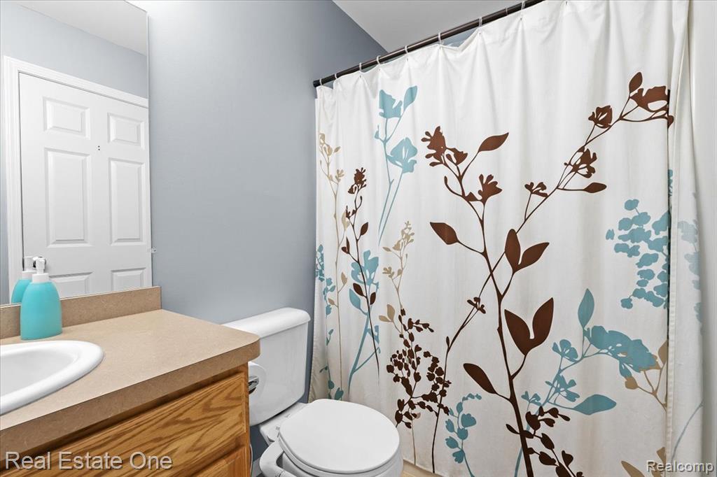 10090 Heatherway Drive, Pinckney, MI 48169 — Photo 20
