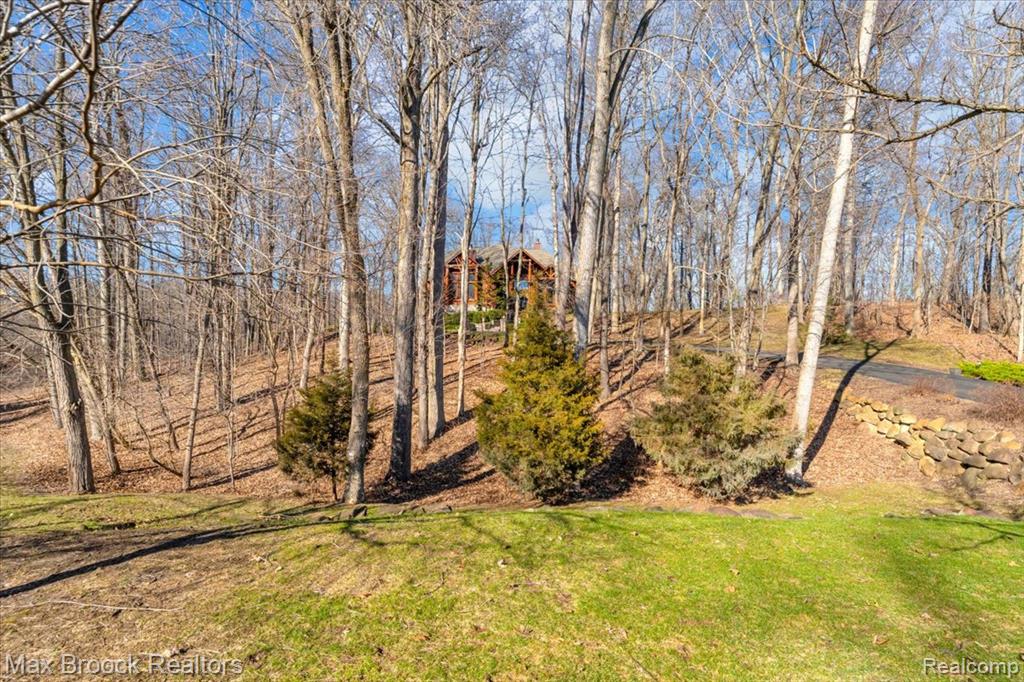 5970 Lynne Hollow Drive, Commerce Twp, MI 48382 — Photo 63