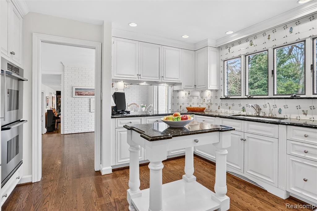 27220 Willowgreen Court, Franklin, MI 48025 — Photo 26