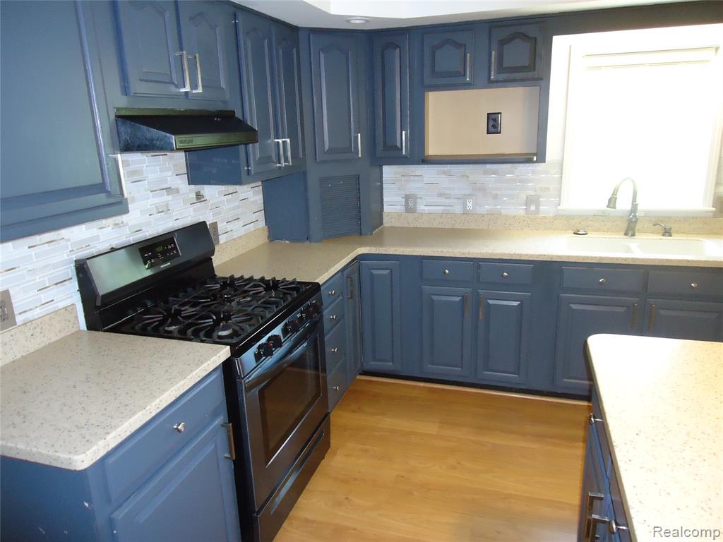 2933 Ashley Drive, Adrian, MI 49221 — Photo 27