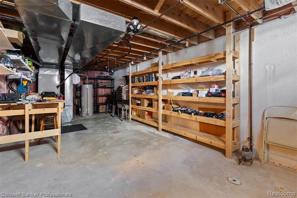 46985 Glastonbury Drive, Canton, MI 48188 — Photo 48