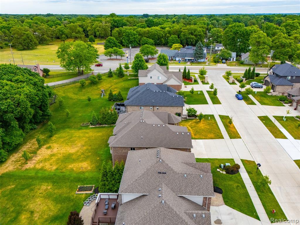 7419 Park Terrace Lane, Shelby Twp, MI 48317 — Photo 54