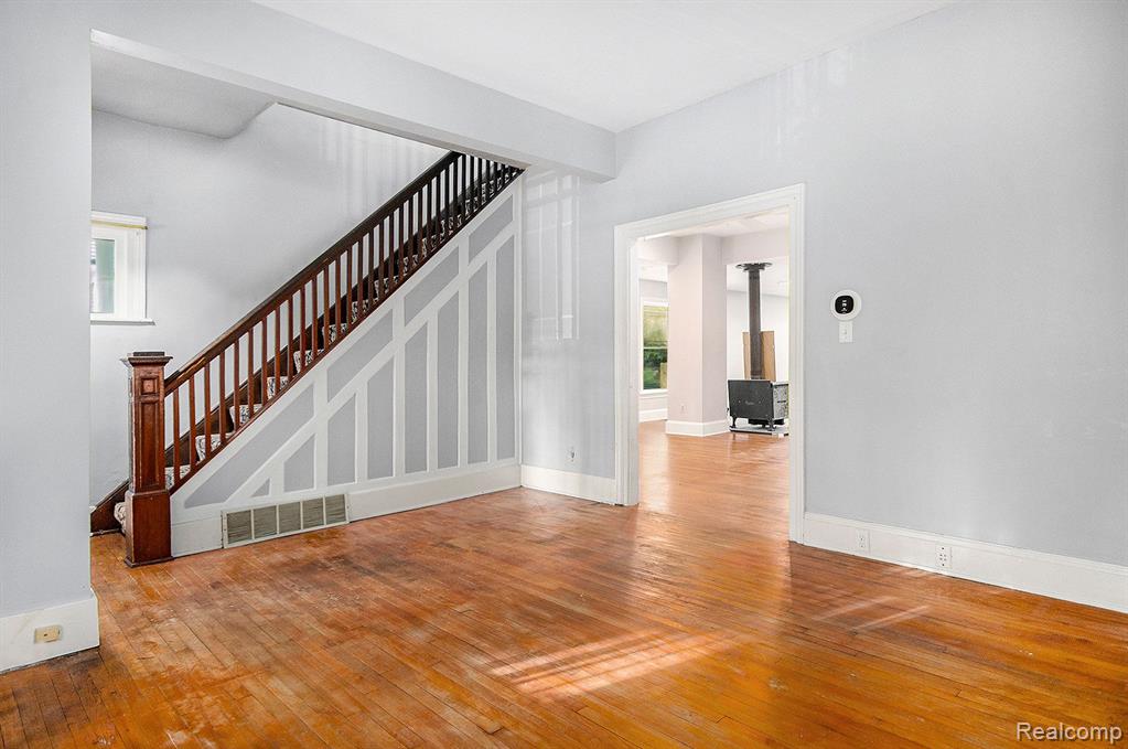 526 5TH Street, Ann Arbor, MI 48103 — Photo 8