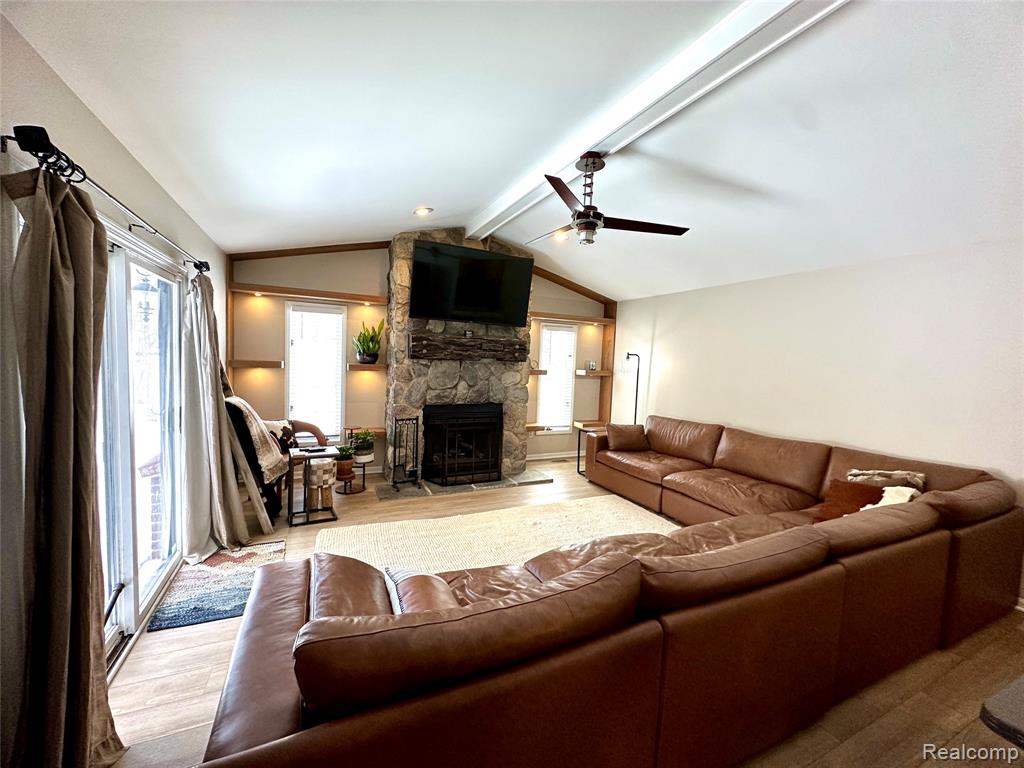 85 Overlake Drive, Lake Orion, MI 48362 — Photo 13