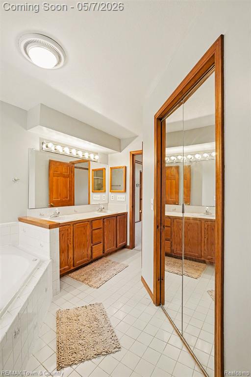 12429 Moceri Drive, Grand Blanc, MI 48439 — Photo 23