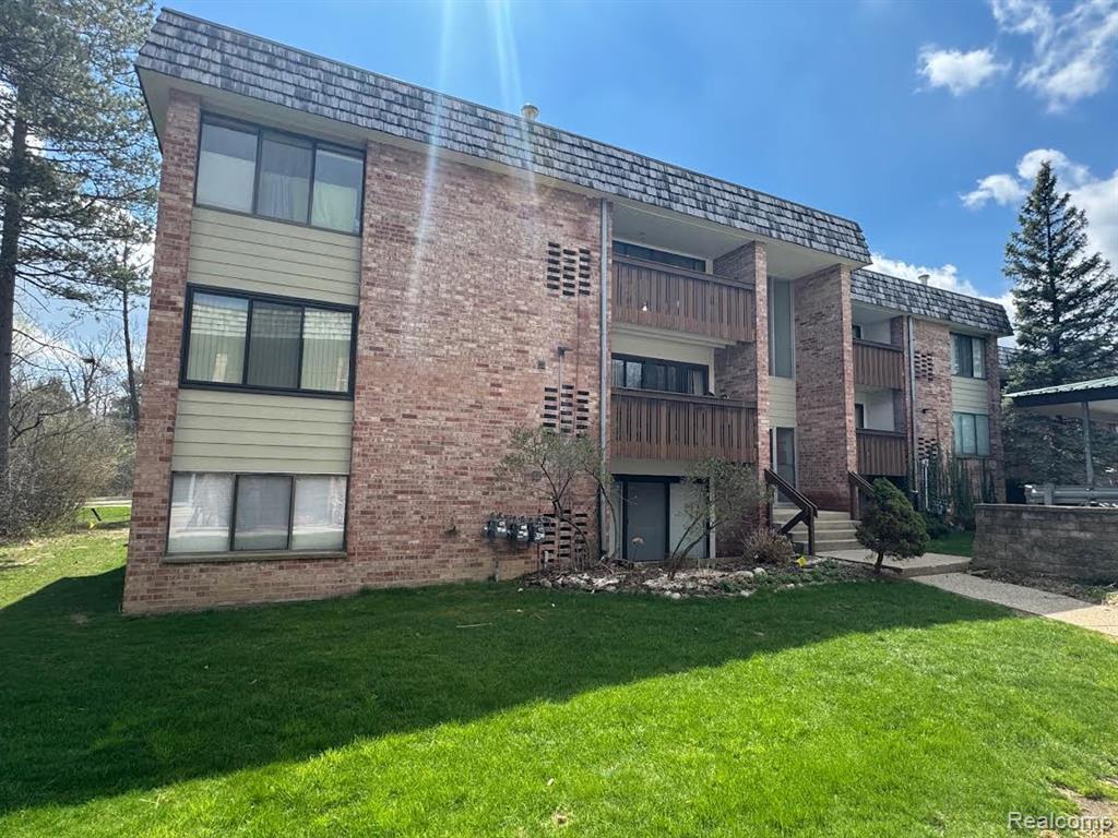 2150 Pauline Boulevard, Ann Arbor, MI 48103
