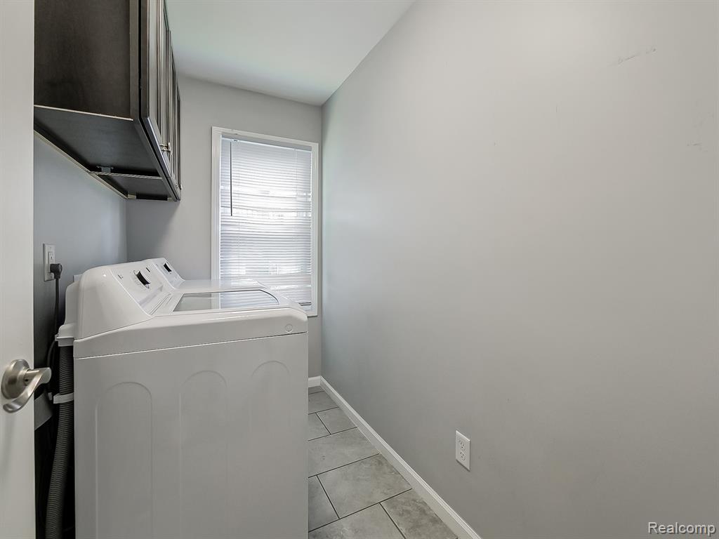 9526 Cedar Island Road, White Lake, MI — Photo 18