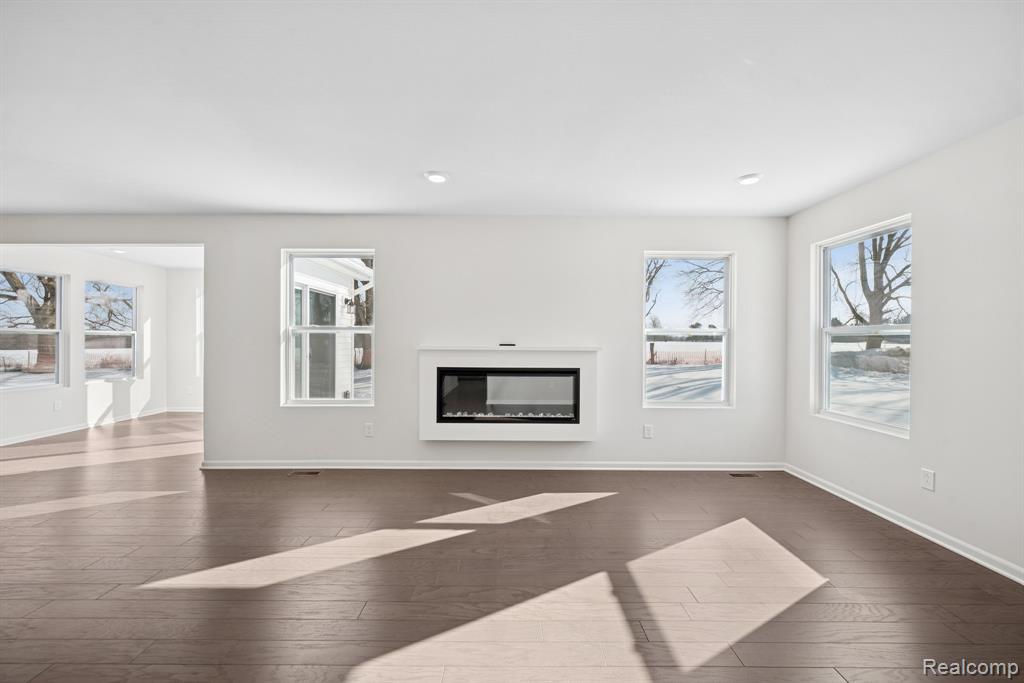 700 Knollwood Bend, Chelsea, MI 48118 — Photo 10