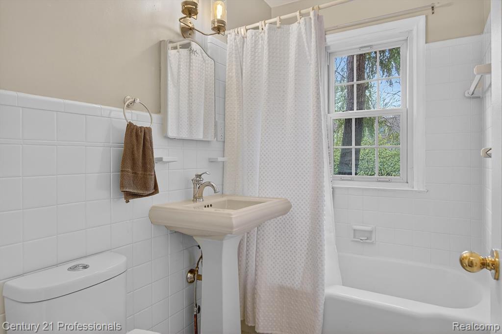 1001 Arborview Boulevard, Ann Arbor, MI 48103 — Photo 24