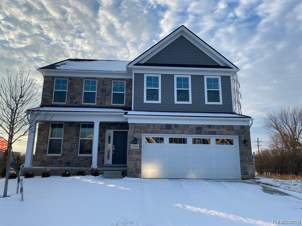 5564 HOBART, West Bloomfield, MI — front exterior